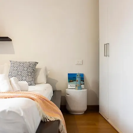 Mediterranean Light Flat - Centro Citta & Spiagge Olbia